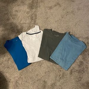 4 t-shirt’s